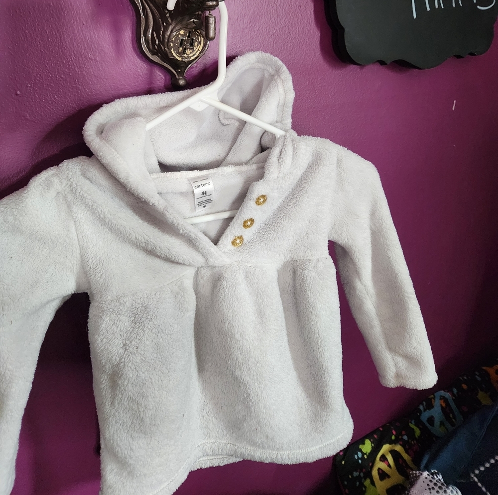Carters White Fleece Pullover, size 4t - Picture 2 of 4